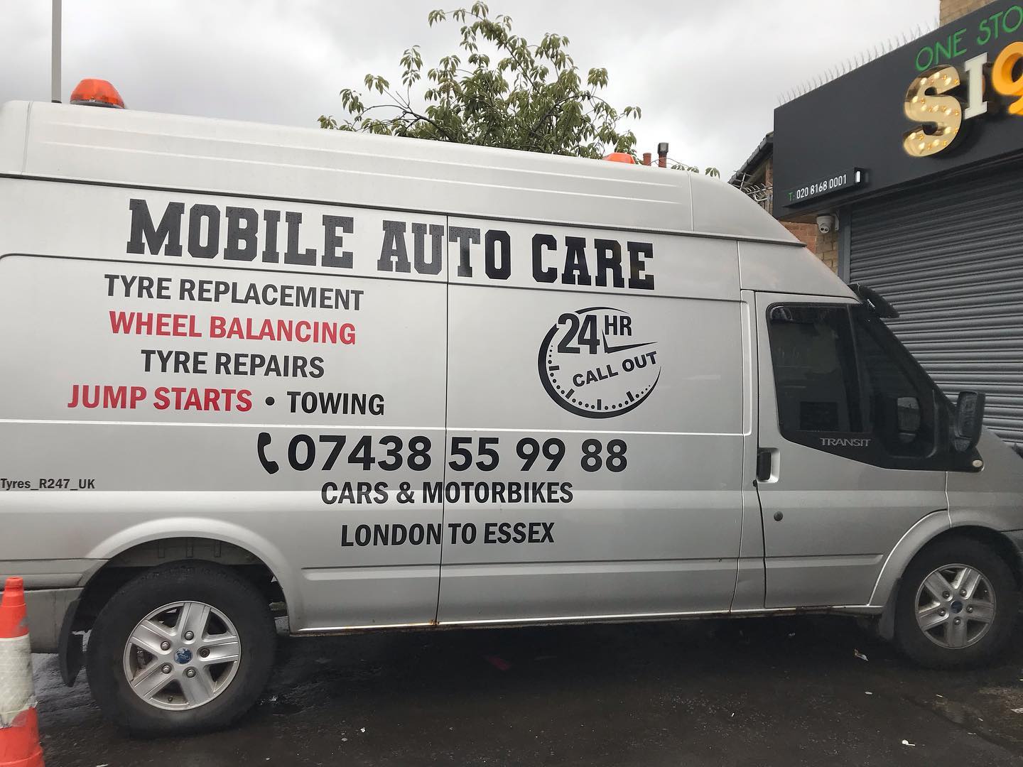 Mobile Auto Care Van Sign Writing